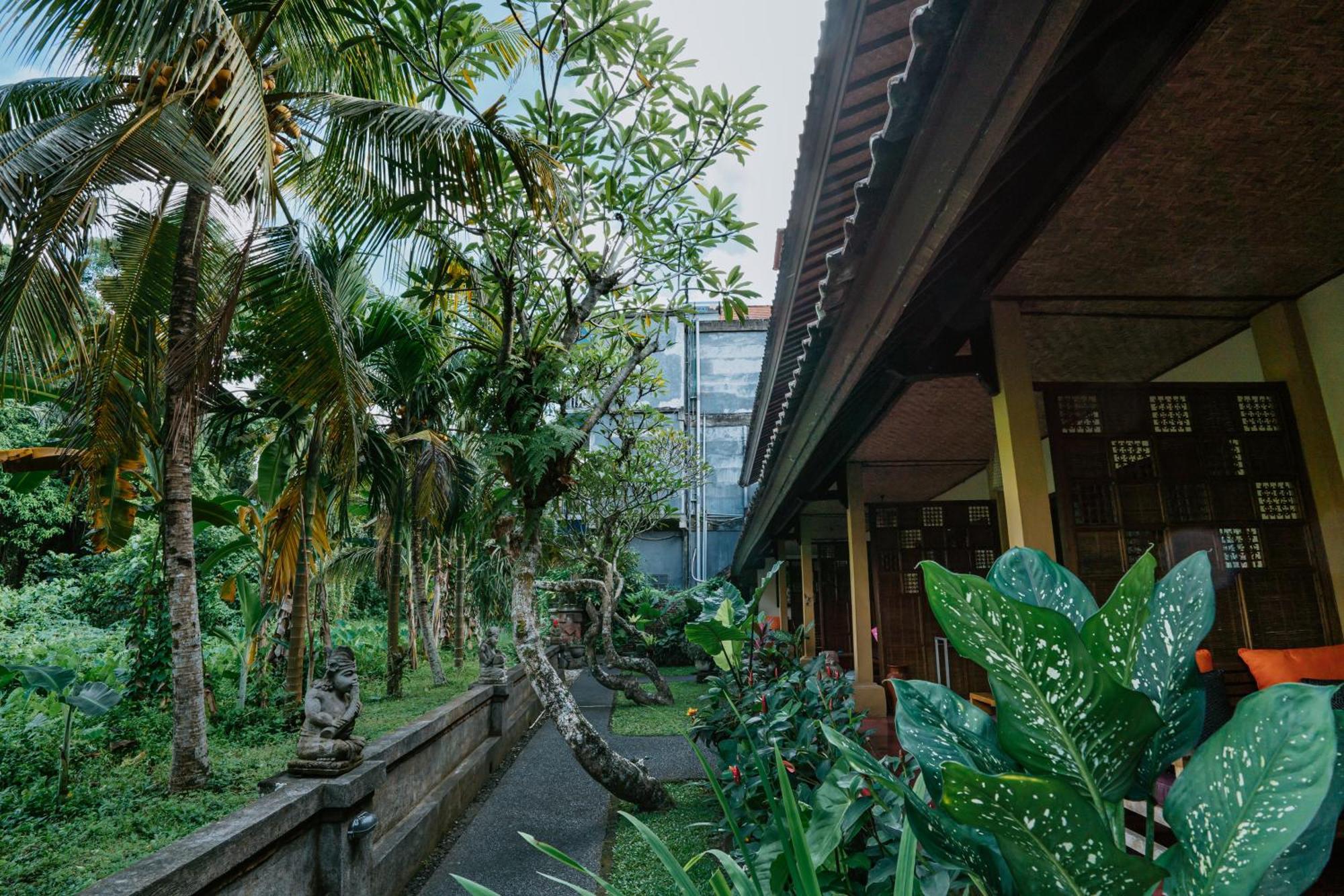 Jati Home Stay Ubud Exterior foto